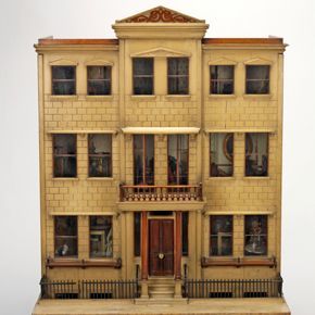 henriques-dolls-house-facade