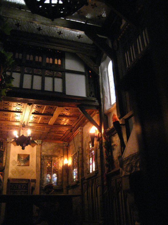 Tudor Great Halls Dollhouse Decorating