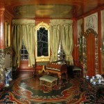 Amazing Dollhouse: Sara Rothe – The Painted Room