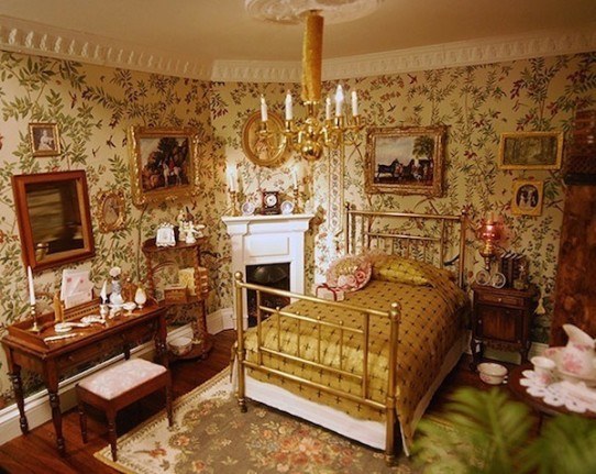 The Subtle Edwardians | Dollhouse Decorating