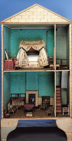 palace dollhouse